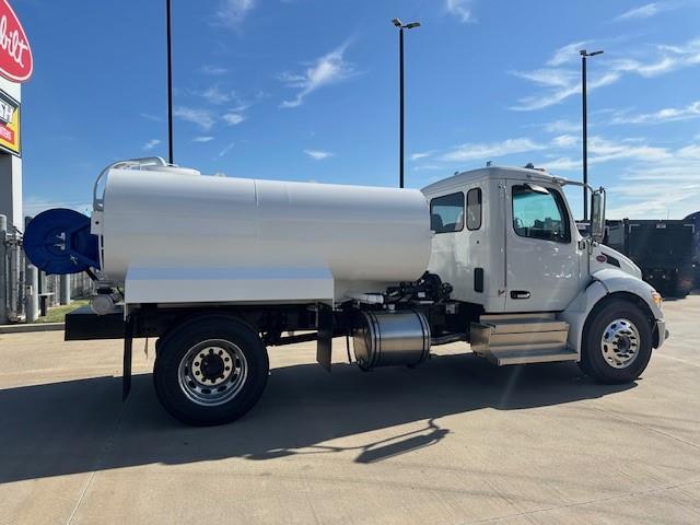 2025 Peterbilt 536-8