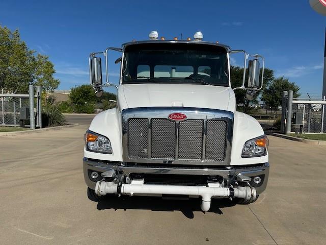2025 Peterbilt 536-11