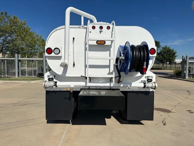 2025 Peterbilt 536-6