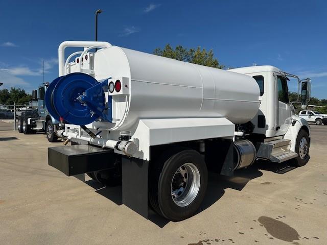 2025 Peterbilt 536-7