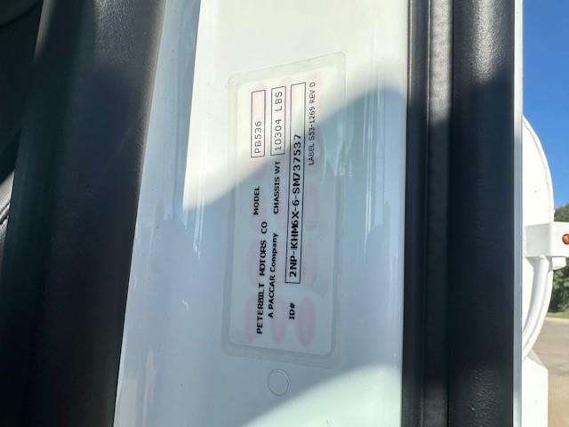 2025 Peterbilt 536-16