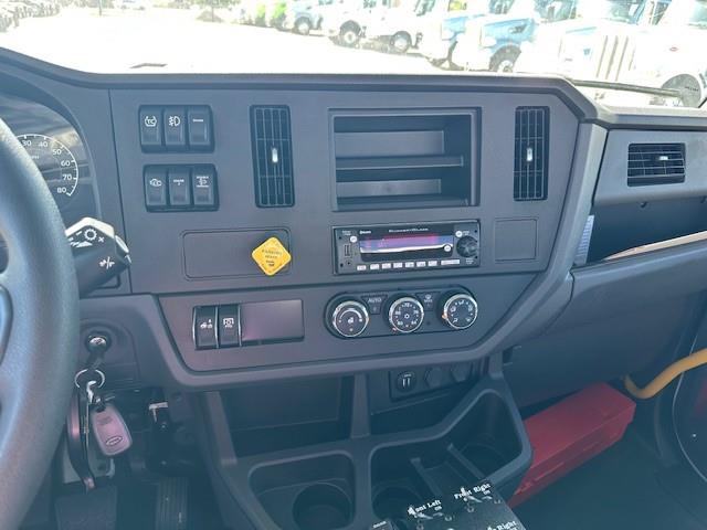 2025 Peterbilt 536-19