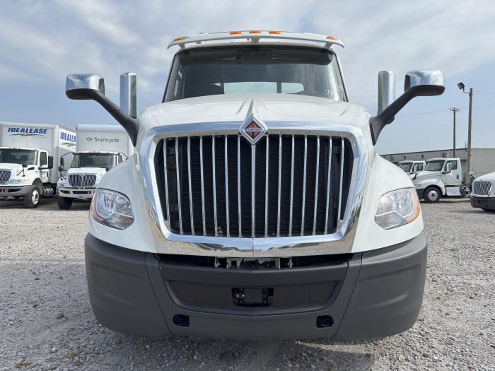2021 International LT625-2