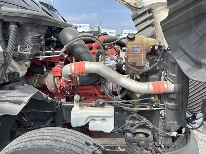 2021 International LT625-5