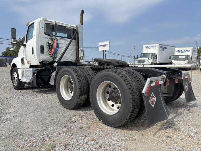 2021 International LT625-17