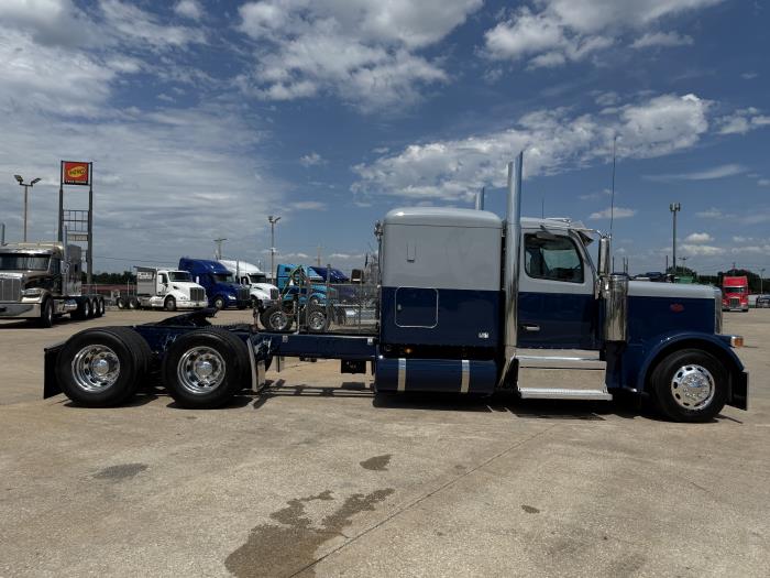 2026 Peterbilt 589-19