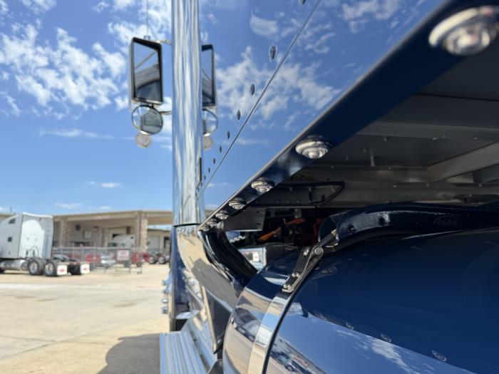 2026 Peterbilt 589-26