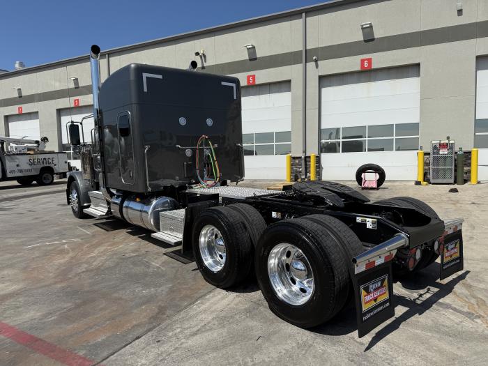 2026 Peterbilt 589-5