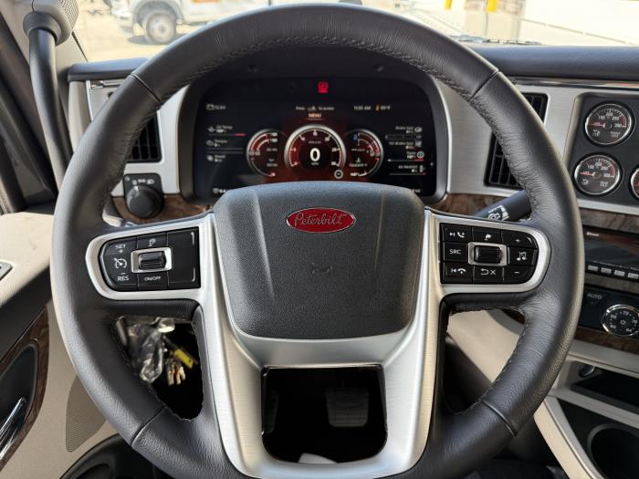 2026 Peterbilt 589-30