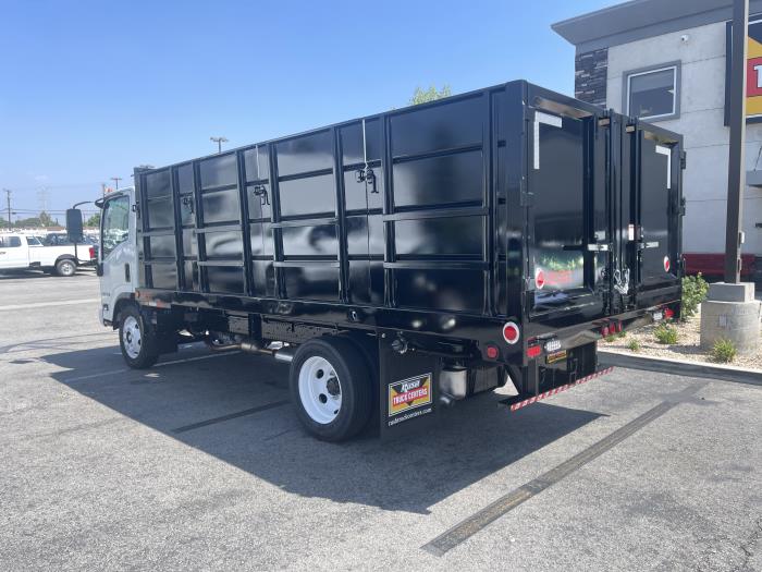 2025 Isuzu NRR-3