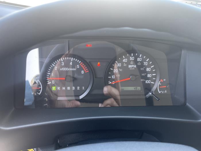 2025 Isuzu NRR-19
