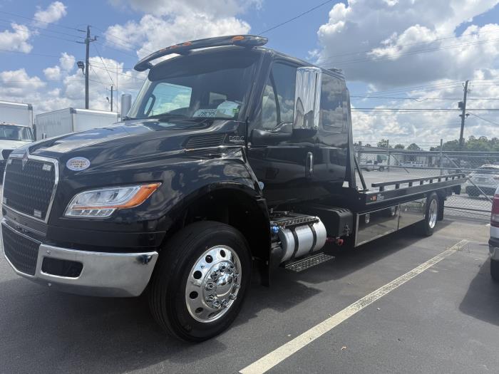 2025 International MV607-8