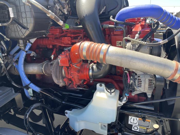 2023 Peterbilt 579-31