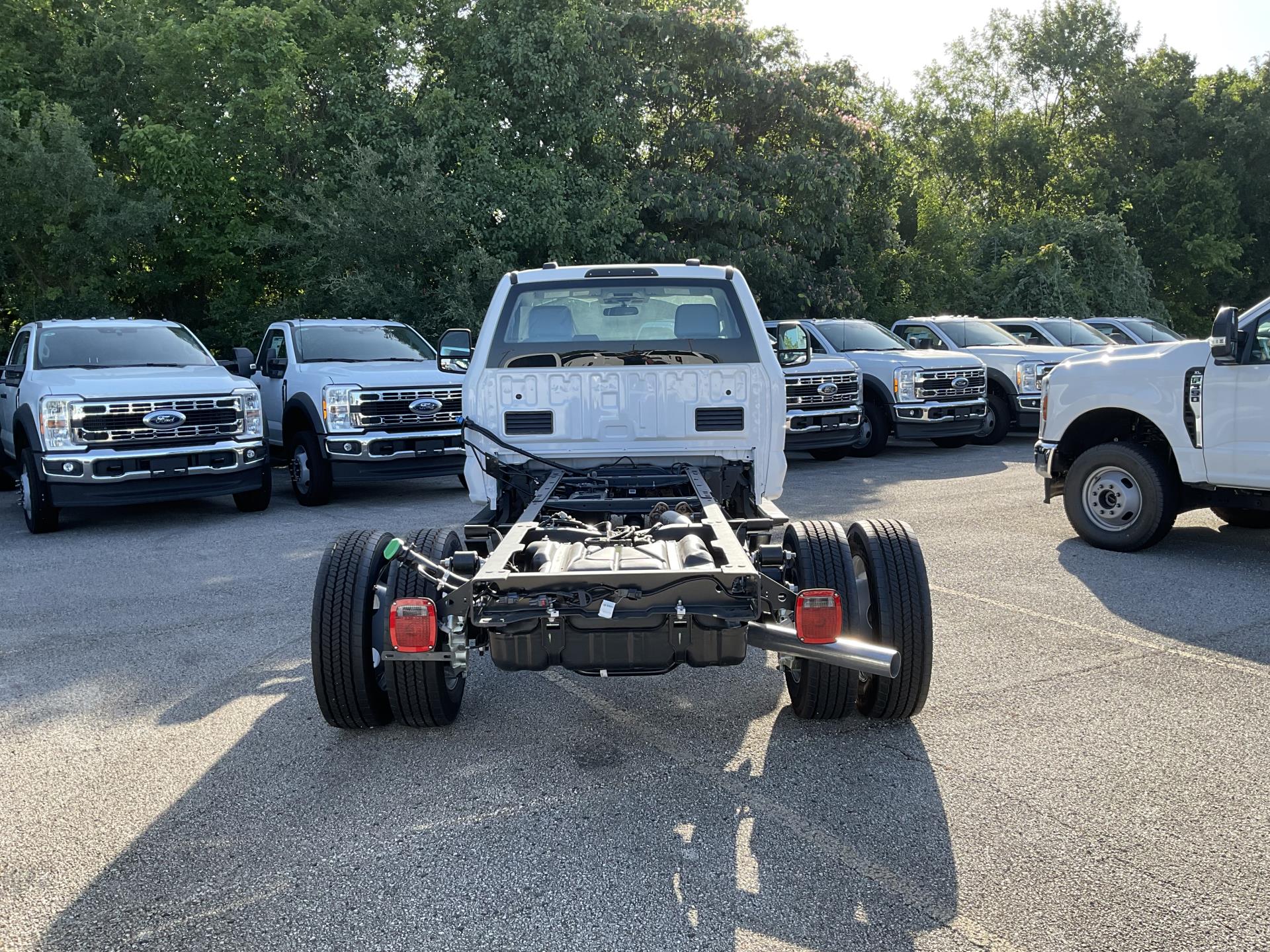 New 2025 Ford F-550 XL Regular Cab Cab Chassis for sale #1918960 - photo 6