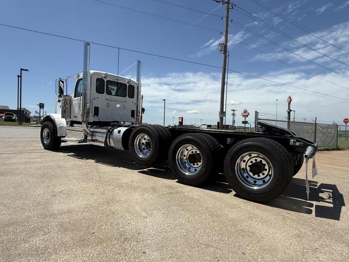 2026 Peterbilt 589-4