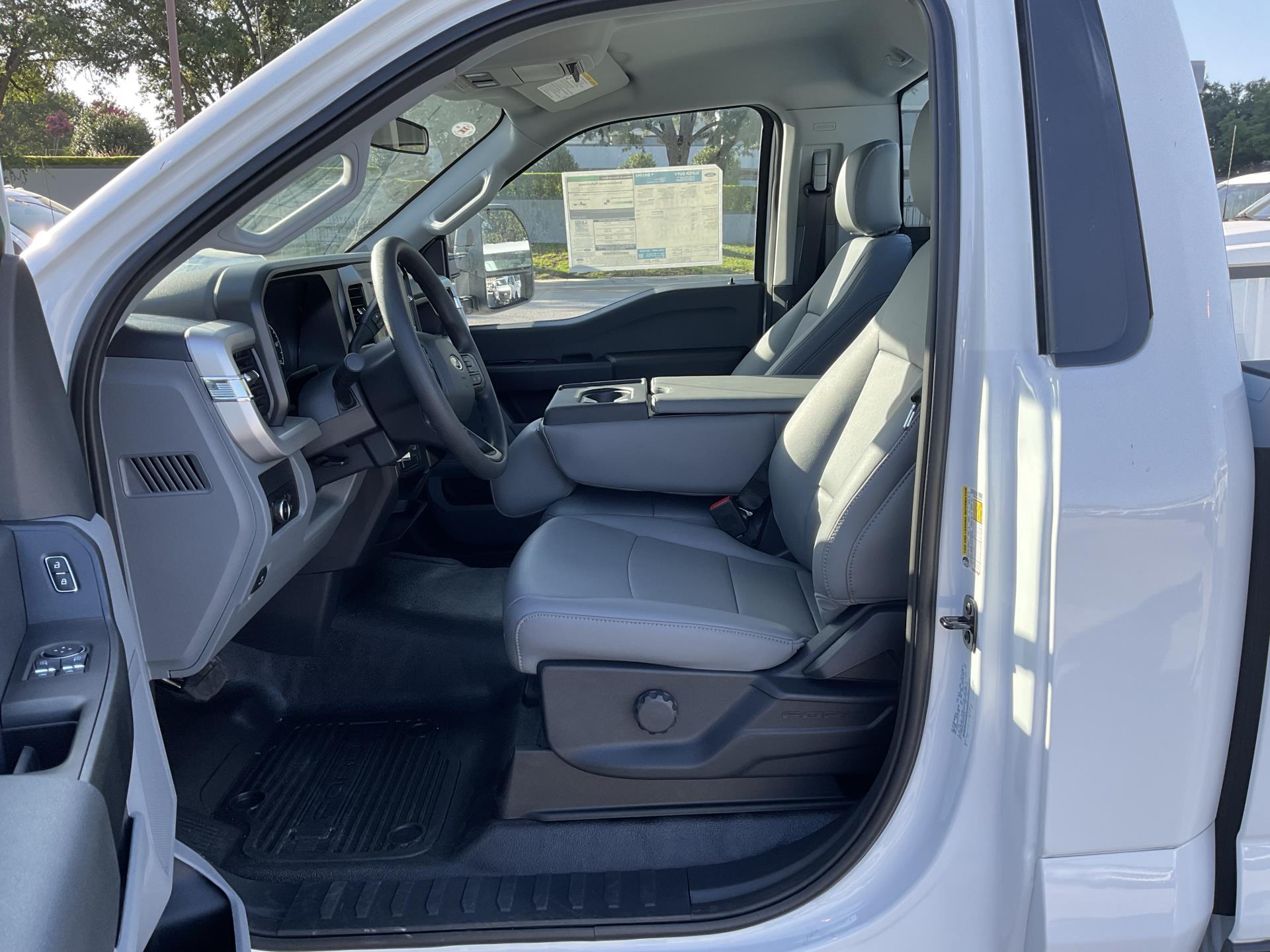 2025 Ford F-250 Regular Cab 4x2 Pickup for sale #1919934 - photo 11