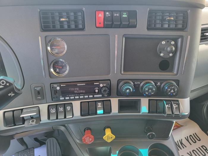 2023 Kenworth T680-20