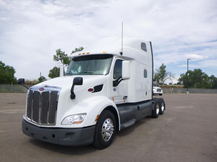 2020 Peterbilt 579 photo 2