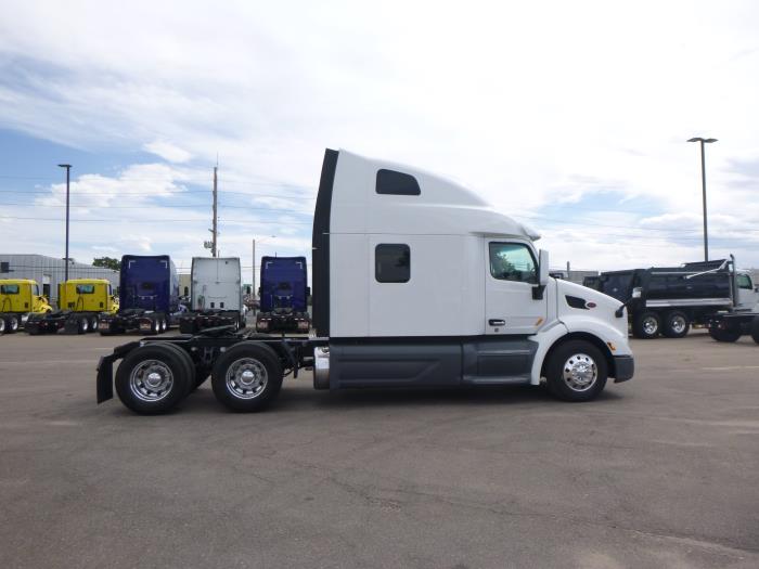 2020 Peterbilt 579-7