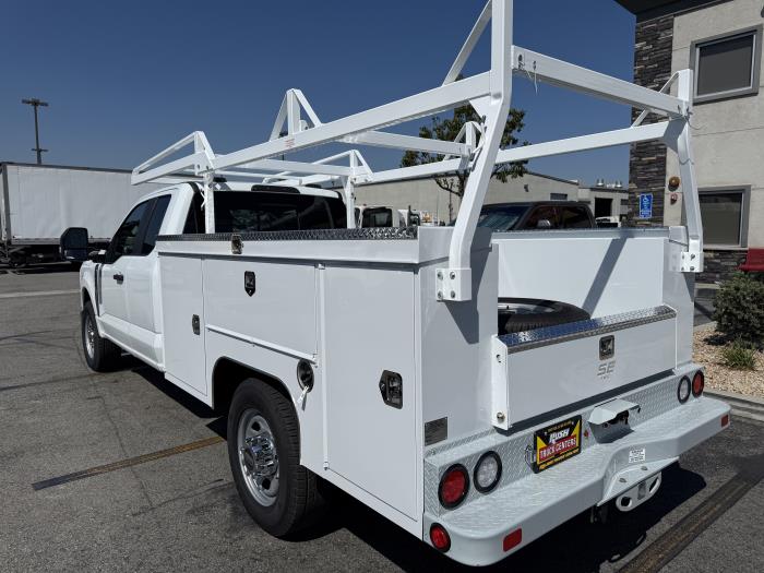 2025 Ford F-350-3