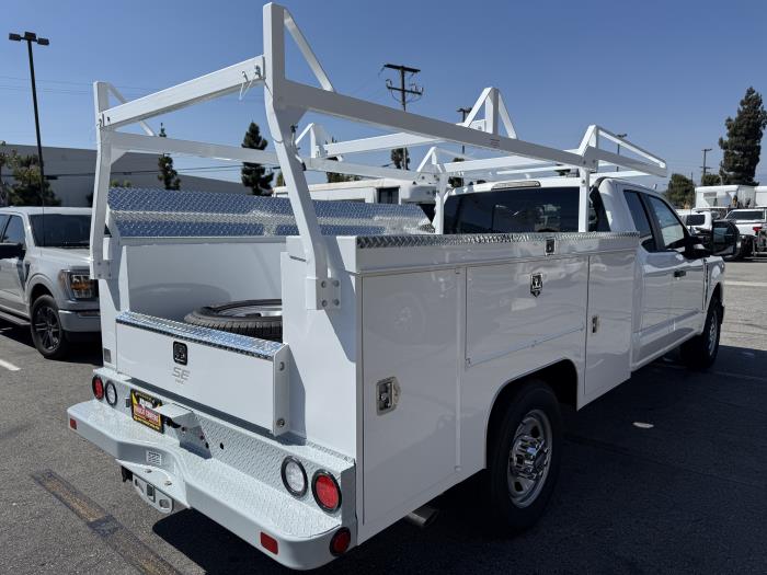 2025 Ford F-350-7