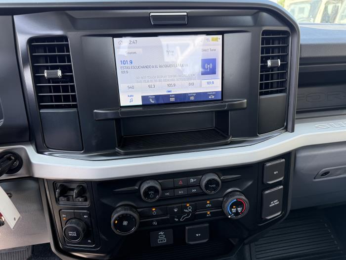 2025 Ford F-350-24