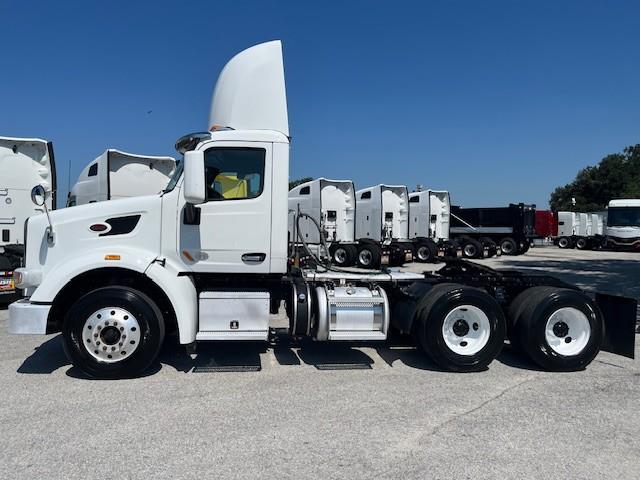 2020 Peterbilt 567-3