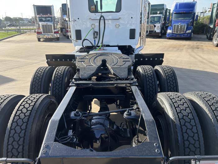 2020 Peterbilt 579-13