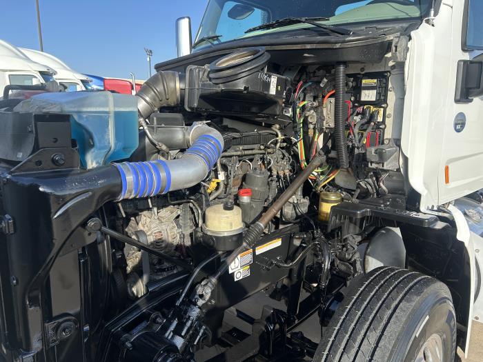2020 Peterbilt 579-15