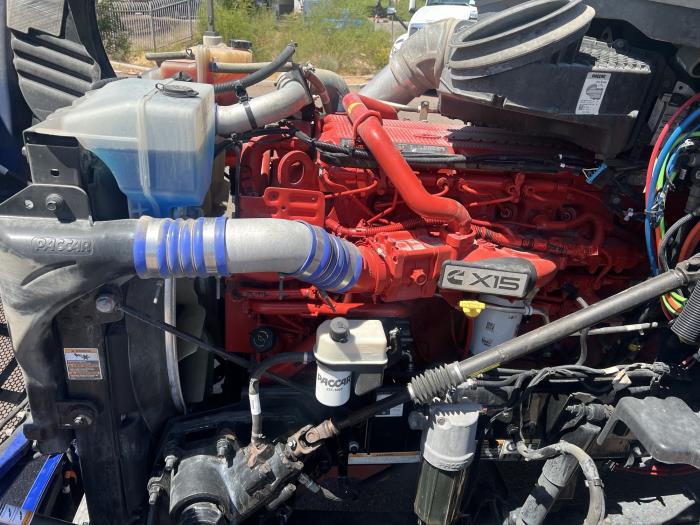2022 Peterbilt 579-8