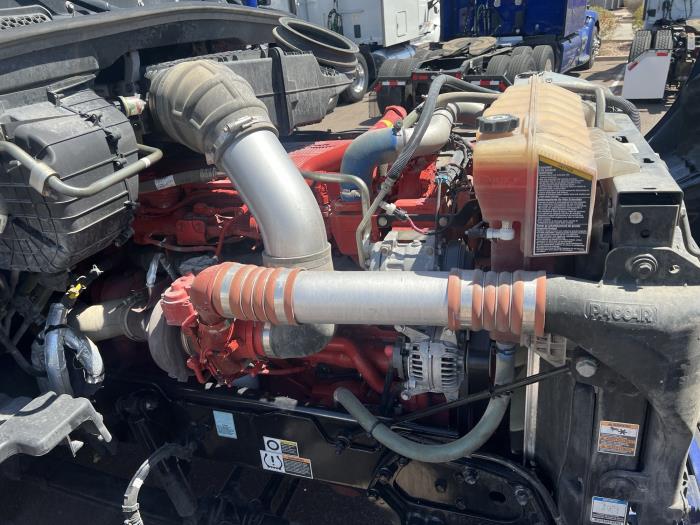 2022 Peterbilt 579-9