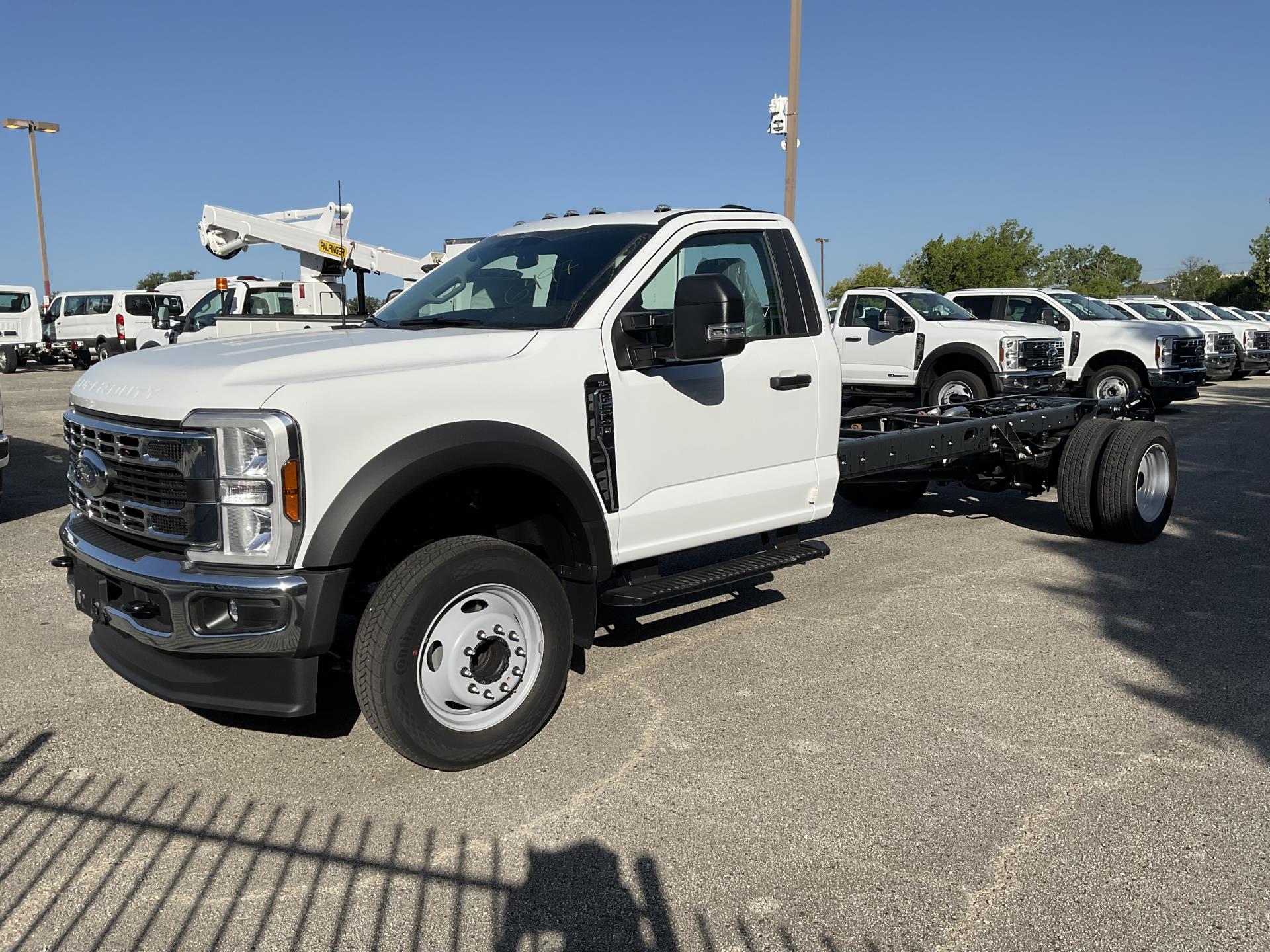 New 2025 Ford F-550 XL Regular Cab Cab Chassis for sale #1918979 - photo 4