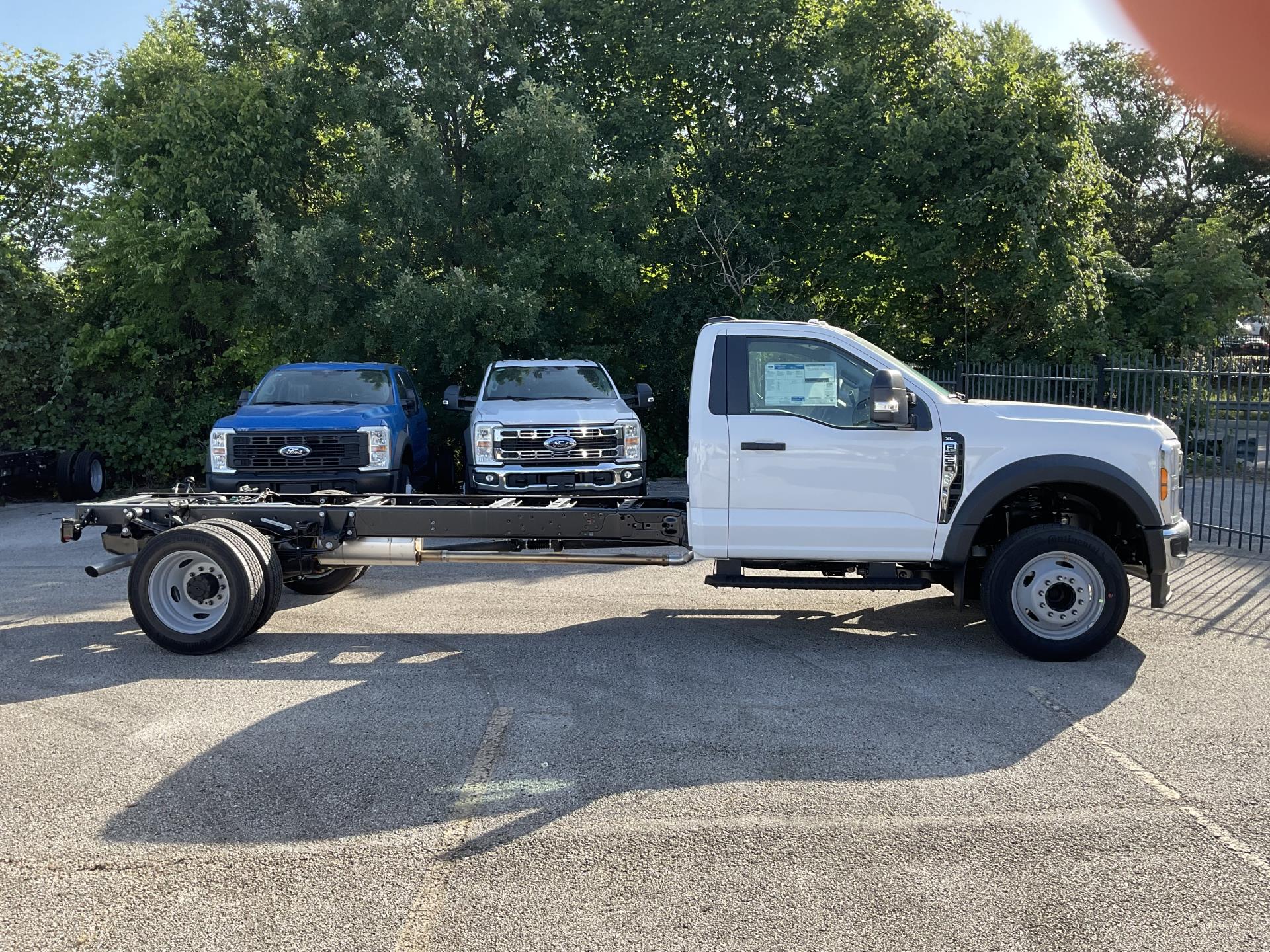 New 2025 Ford F-550 XL Regular Cab Cab Chassis for sale #1918979 - photo 6
