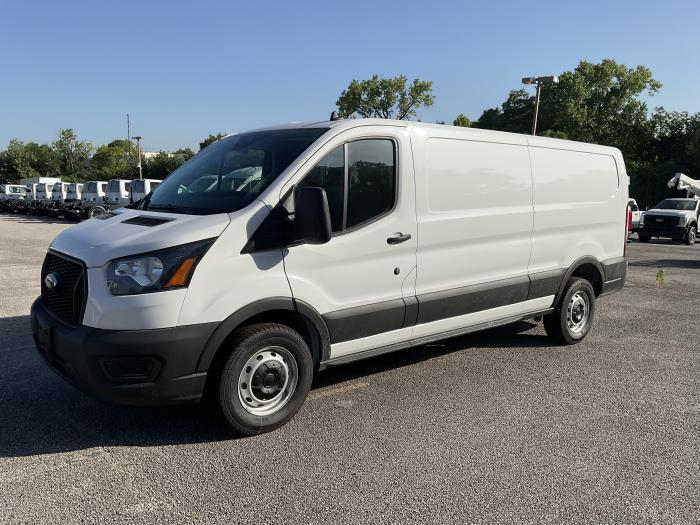 2025 Ford Transit photo 2