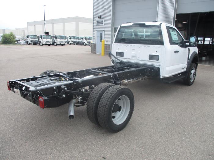 2025 Ford F-550-5