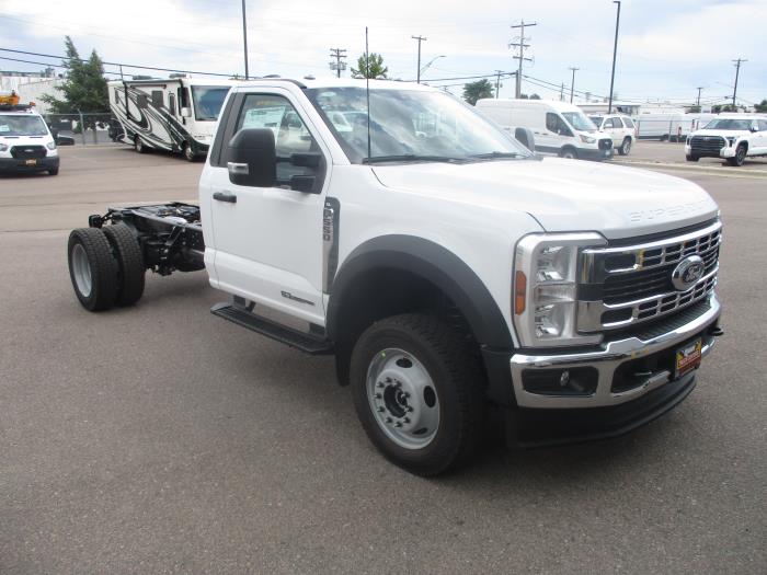 2025 Ford F-550-7