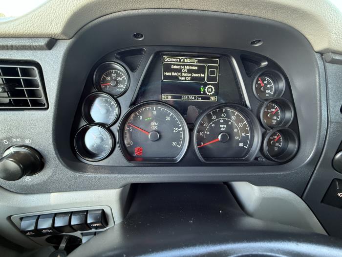 2020 Peterbilt 579-12