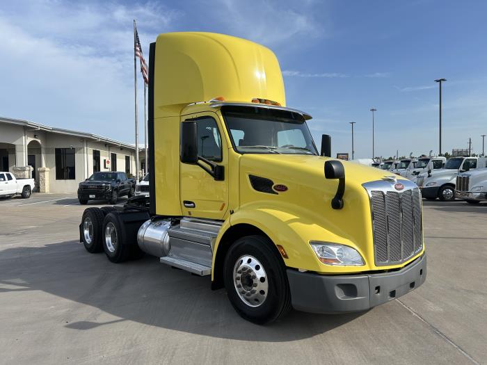 2021 Peterbilt 579-7