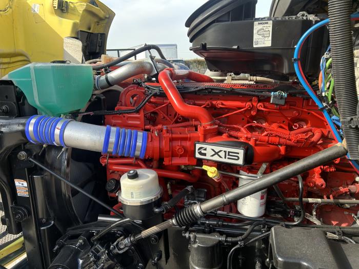 2021 Peterbilt 579-17