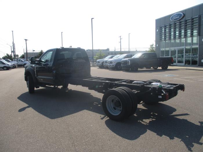 2024 Ford F-600-7