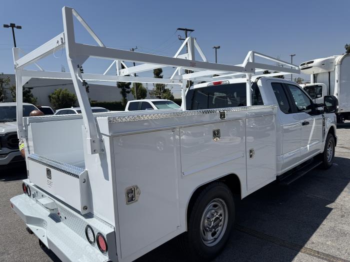 2025 Ford F-250-6