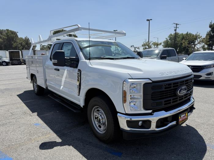 2025 Ford F-250-8