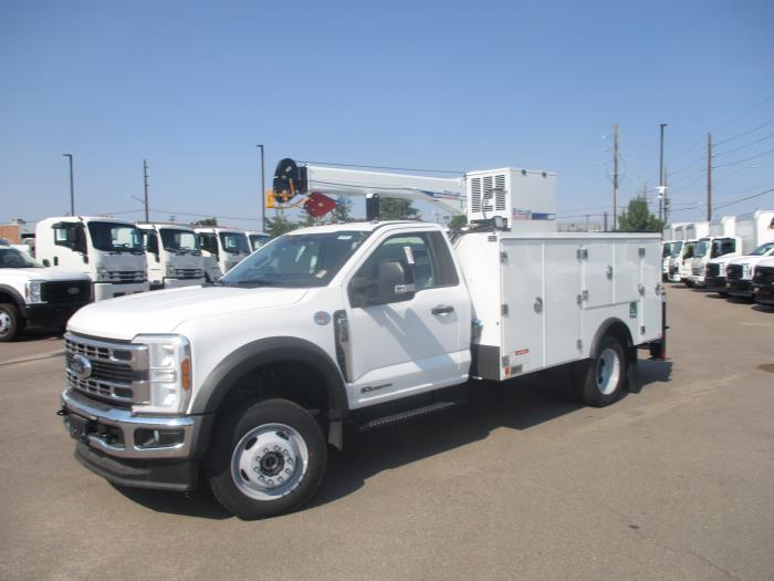 2024 Ford F-550-8