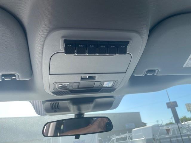 2025 Ford F-250-12