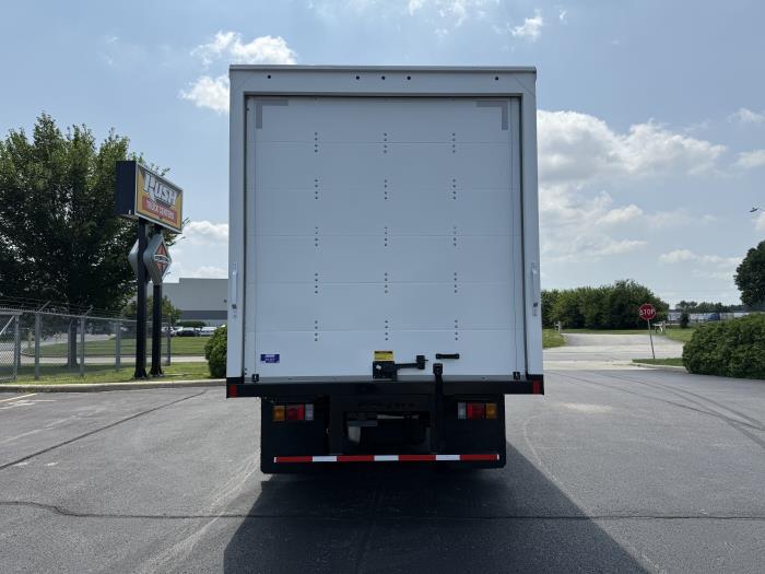2025 Isuzu NPR-HD-6