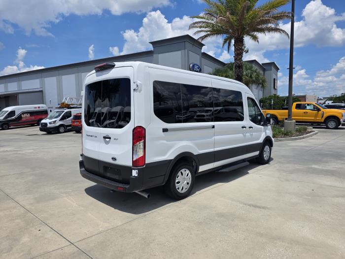 2025 Ford Transit-350-5