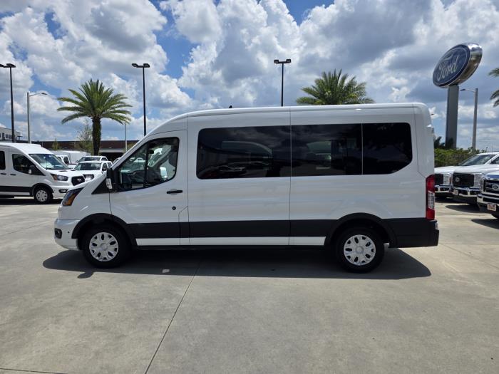 2025 Ford Transit-350-9
