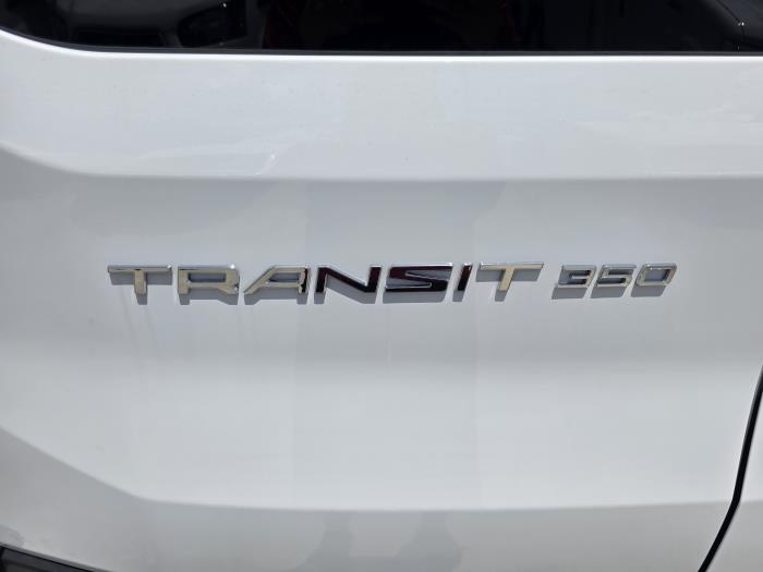 2025 Ford Transit-350-13