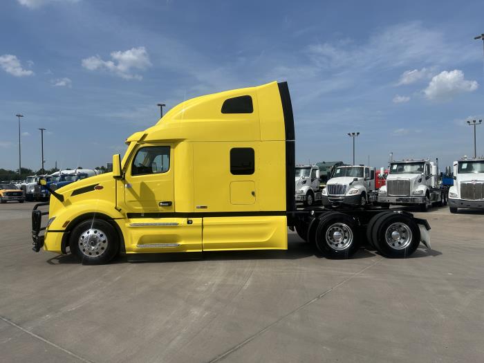 2024 Peterbilt 579-2