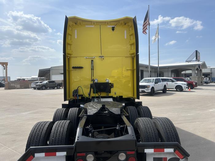 2024 Peterbilt 579-4
